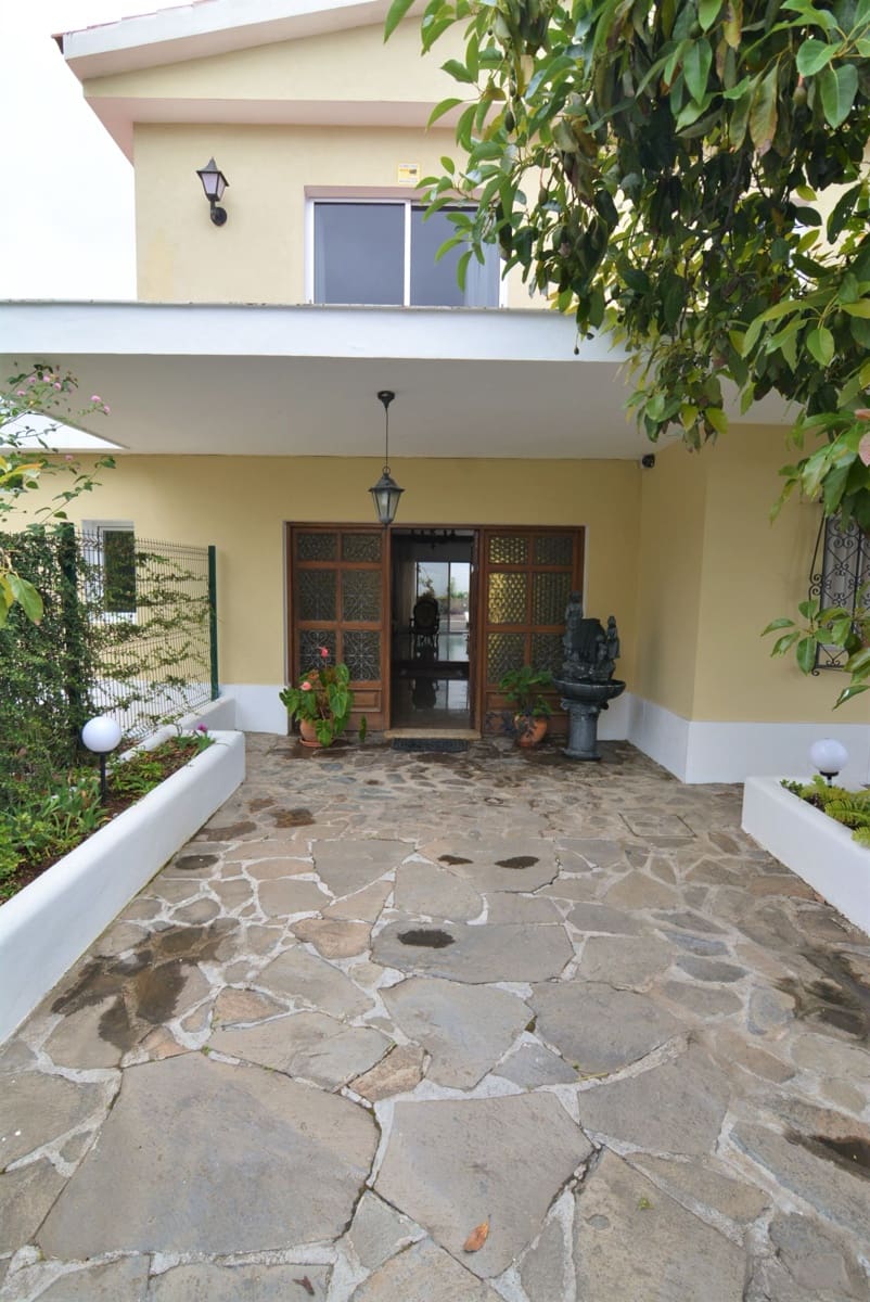 7 soveværelse Villa til salg i Los Realejos med swimmingpool garage - € 850.000 (Ref: 7602344)