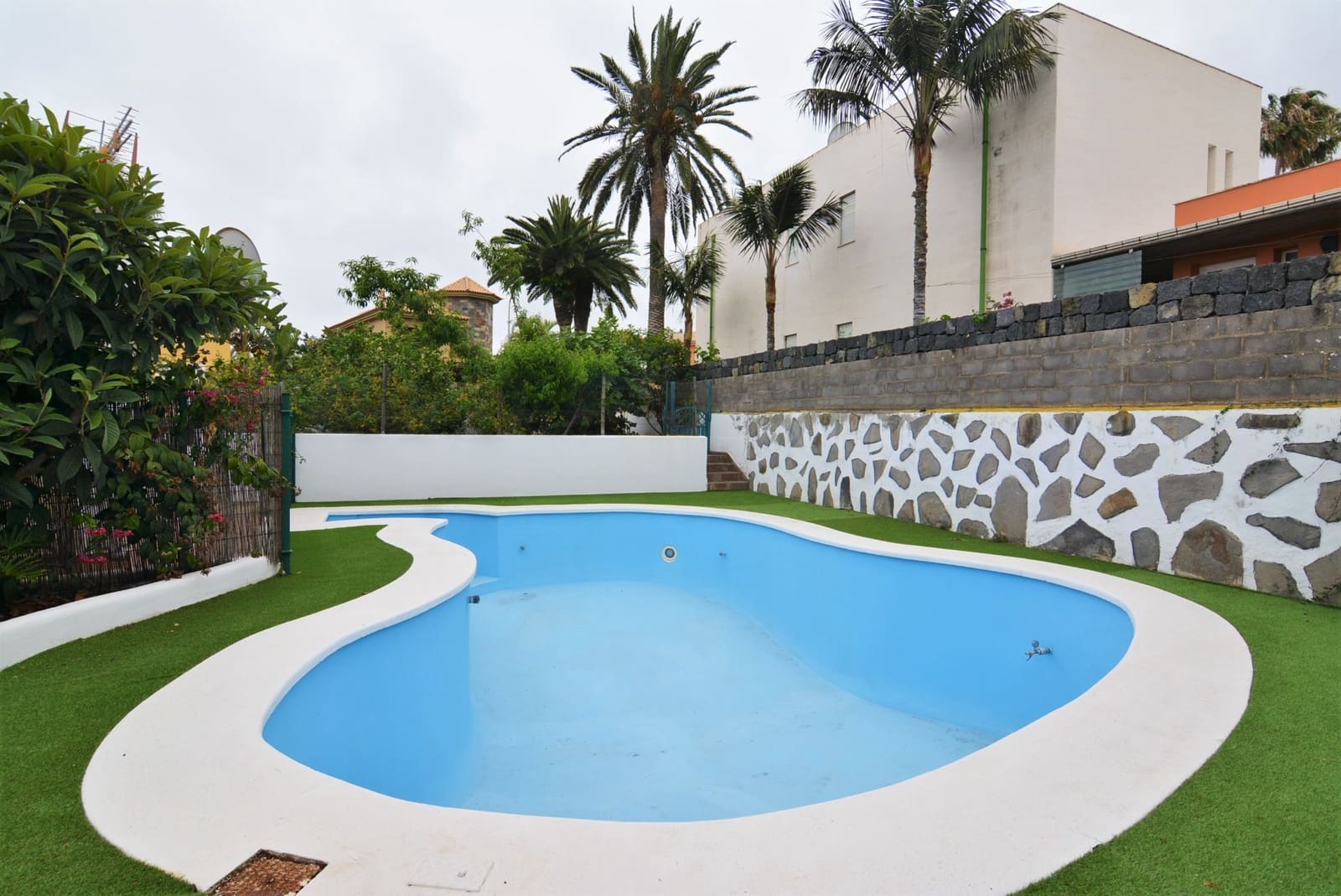 7 soveværelse Villa til salg i Los Realejos med swimmingpool garage - € 850.000 (Ref: 7602344)