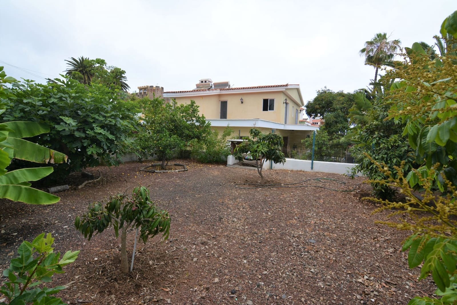 7 soveværelse Villa til salg i Los Realejos med swimmingpool garage - € 850.000 (Ref: 7602344)