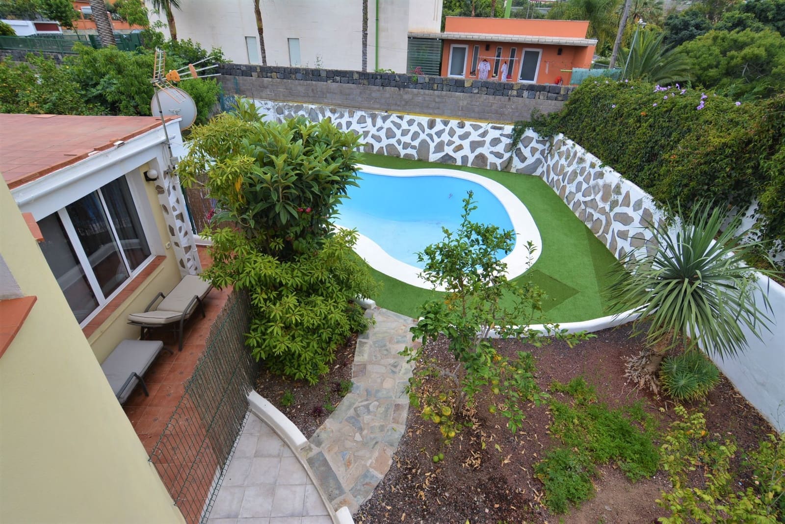 7 soveværelse Villa til salg i Los Realejos med swimmingpool garage - € 850.000 (Ref: 7602344)