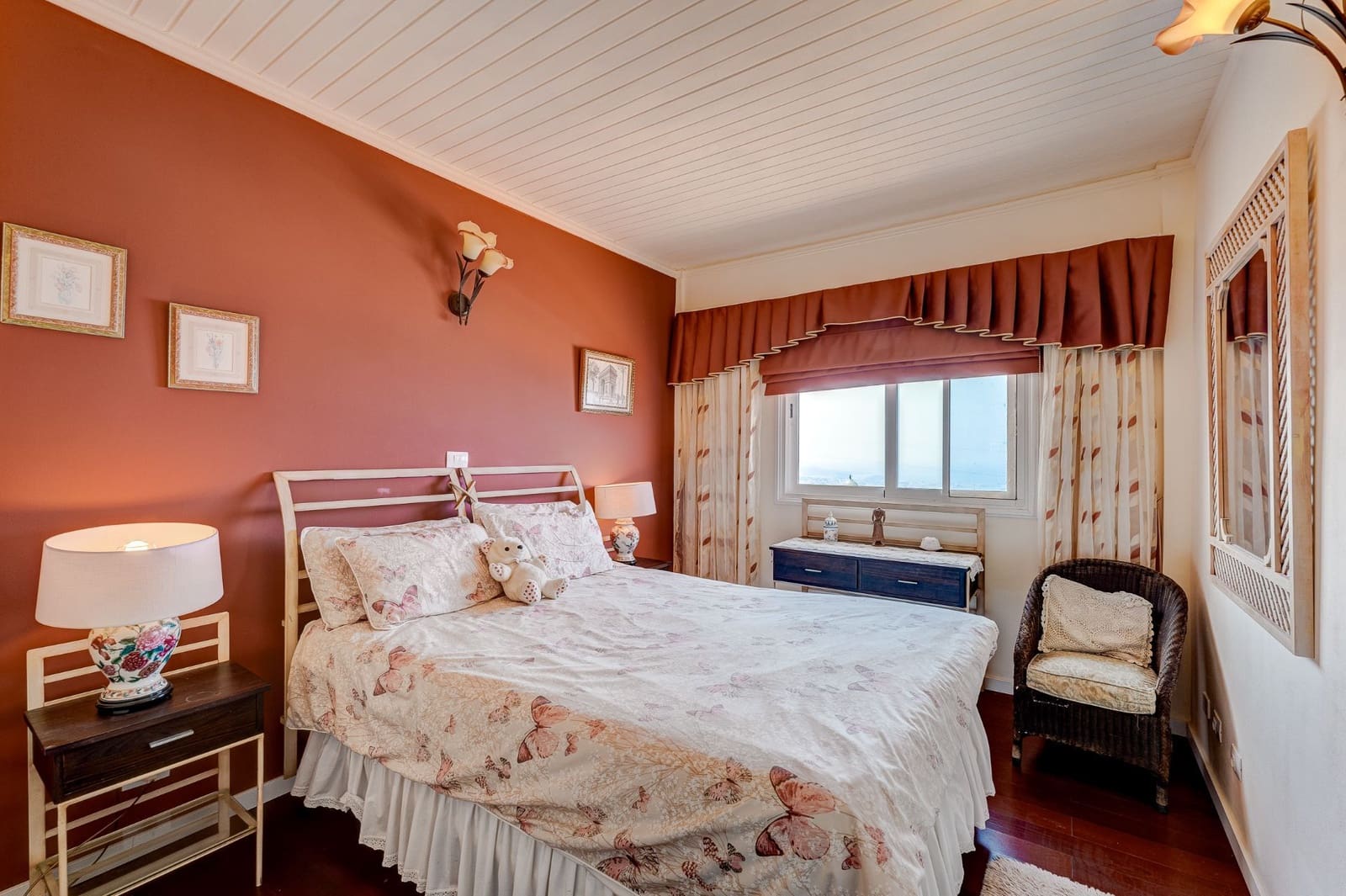 5 soveværelse Villa til salg i Las Moraditas med swimmingpool garage - € 1.595.000 (Ref: 7717357)