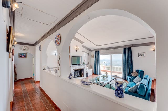 5 soverom Villa til salgs i Las Moraditas, Adeje med svømmebasseng garasje - € 1 595 000 (Ref: 7717357)