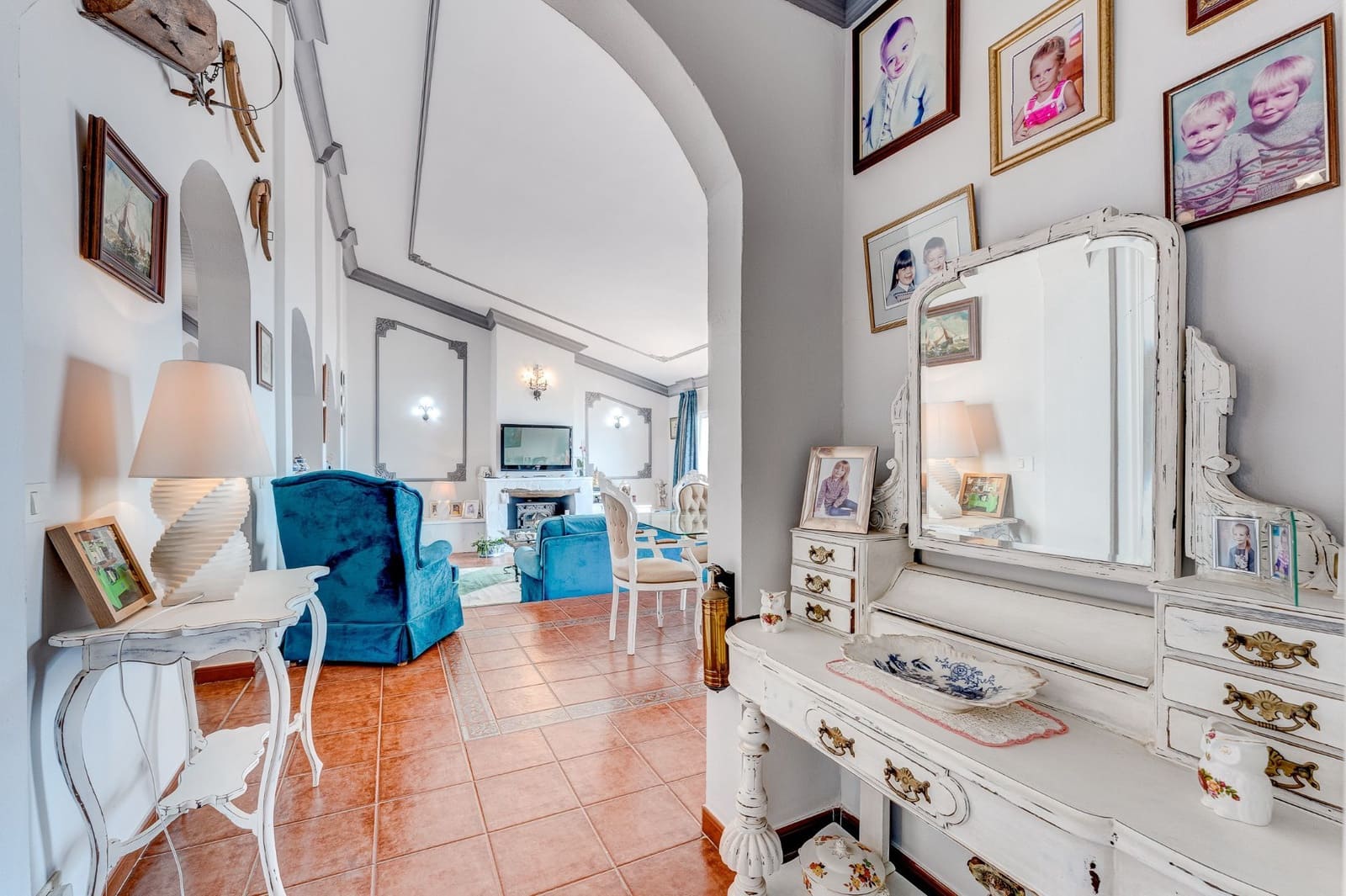 5 soveværelse Villa til salg i Las Moraditas med swimmingpool garage - € 1.595.000 (Ref: 7717357)