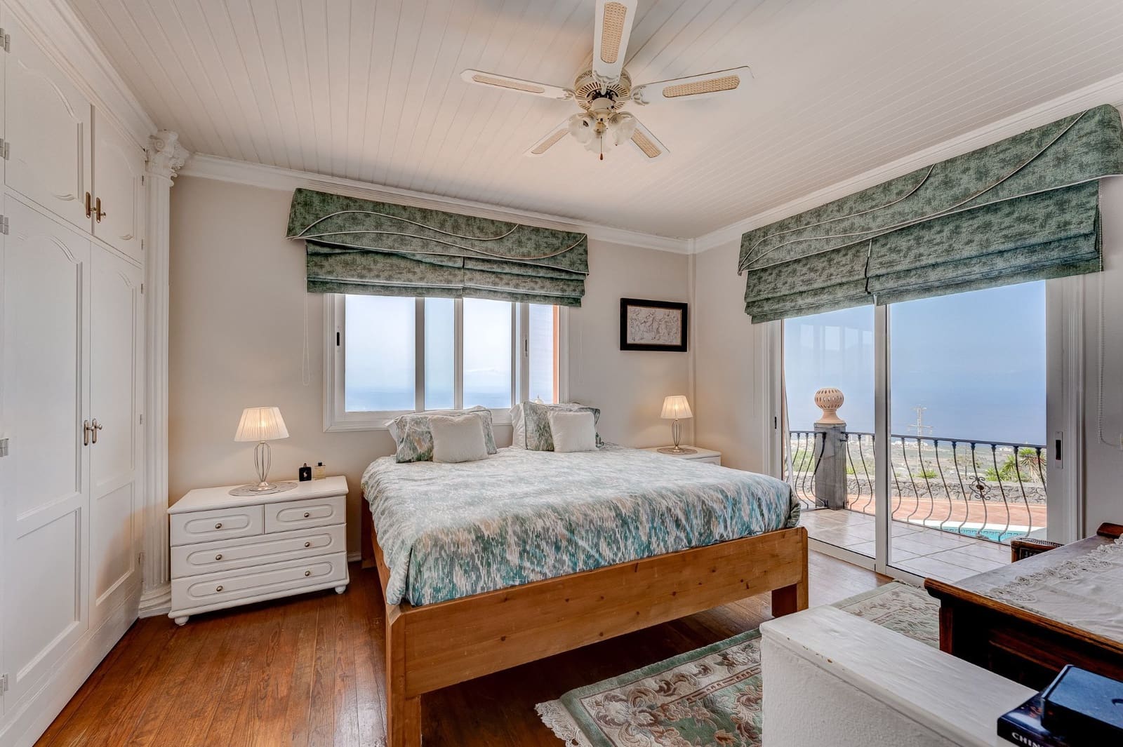 5 soveværelse Villa til salg i Las Moraditas med swimmingpool garage - € 1.595.000 (Ref: 7717357)