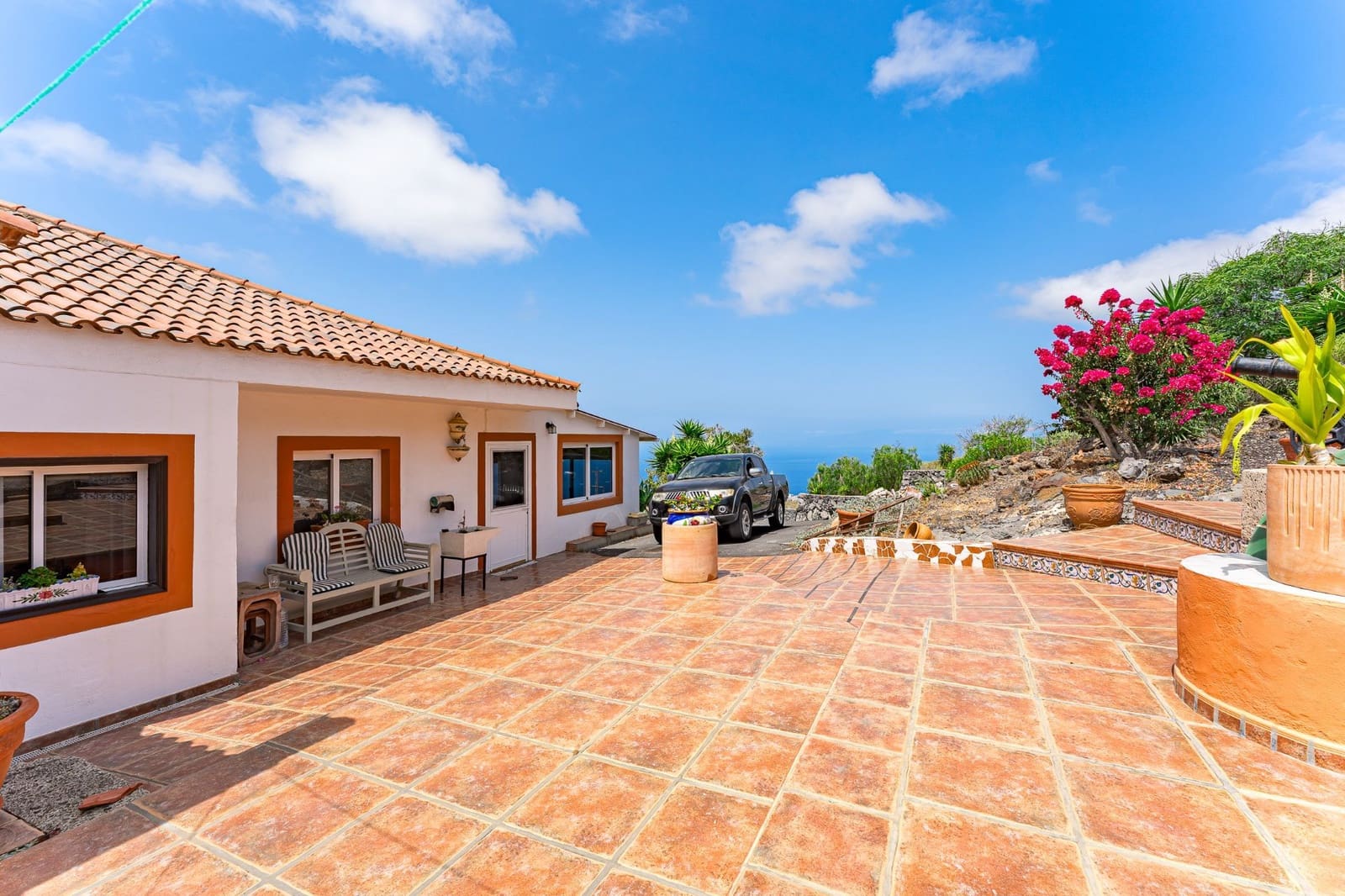 5 soveværelse Villa til salg i Las Moraditas med swimmingpool garage - € 1.595.000 (Ref: 7717357)