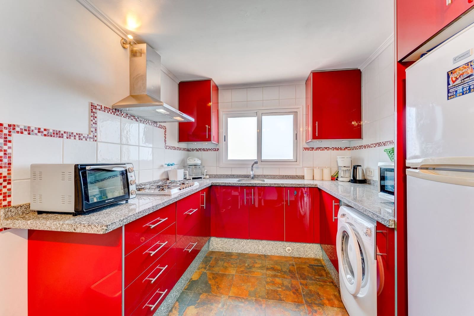 5 soveværelse Villa til salg i Las Moraditas med swimmingpool garage - € 1.595.000 (Ref: 7717357)