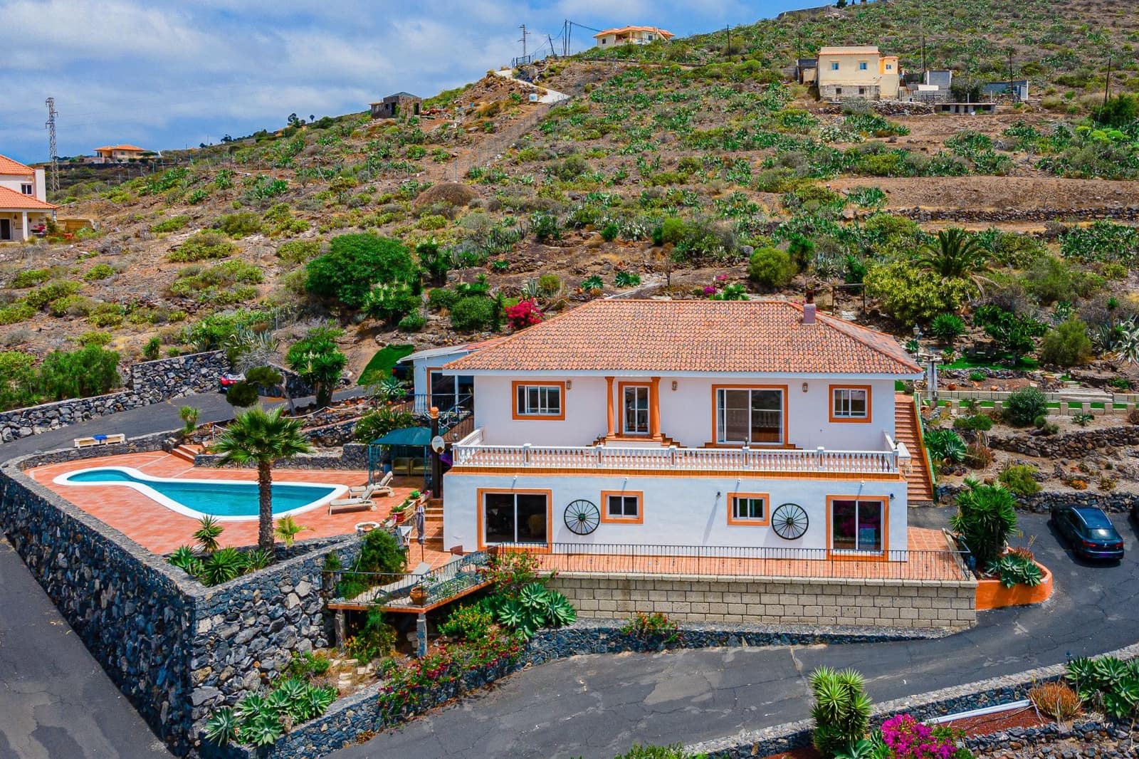 5 soveværelse Villa til salg i Las Moraditas med swimmingpool garage - € 1.595.000 (Ref: 7717357)