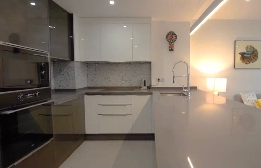 1 bedroom Apartment for sale in Los Cristianos with pool - € 365,000 (Ref: 8055537)