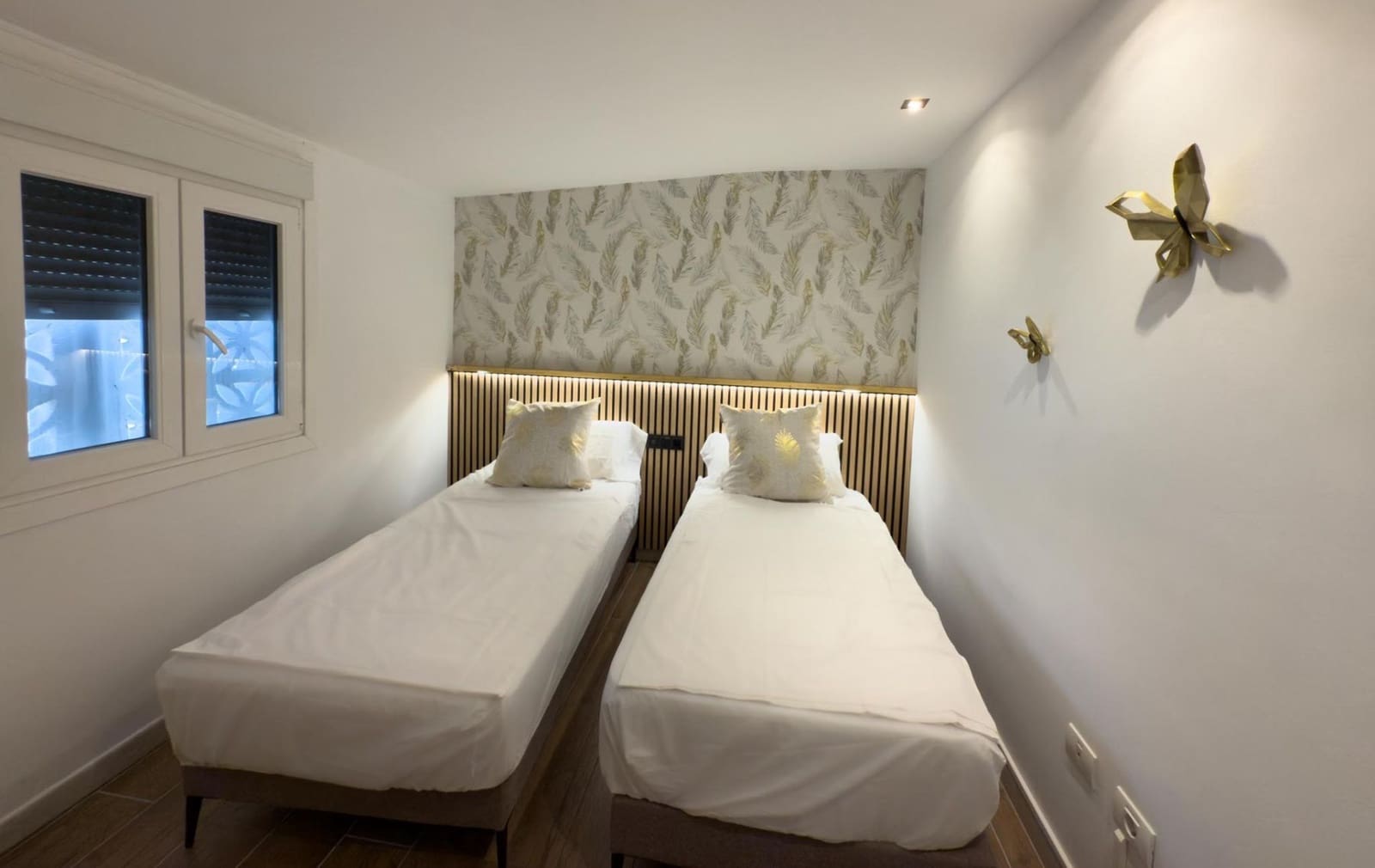 2 bedroom Apartment for rent in Los Cristianos - € 3,500 (Ref: 9204258)