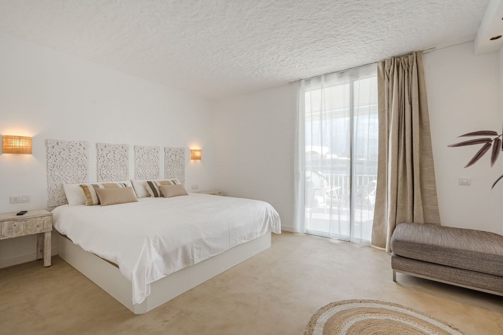 1 soverom Leilighet til salgs i Playa Paraiso med svømmebasseng - € 425 000 (Ref: 9232380)