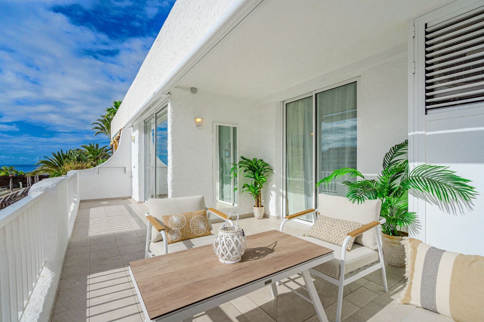 1 soverom Leilighet til salgs i Playa Paraiso med svømmebasseng - € 425 000 (Ref: 9232380)