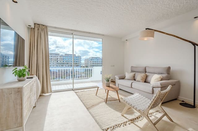 1 slaapkamer Appartement te koop in Playa Paraiso, Adeje met zwembad - € 425.000 (Ref: 9232380)