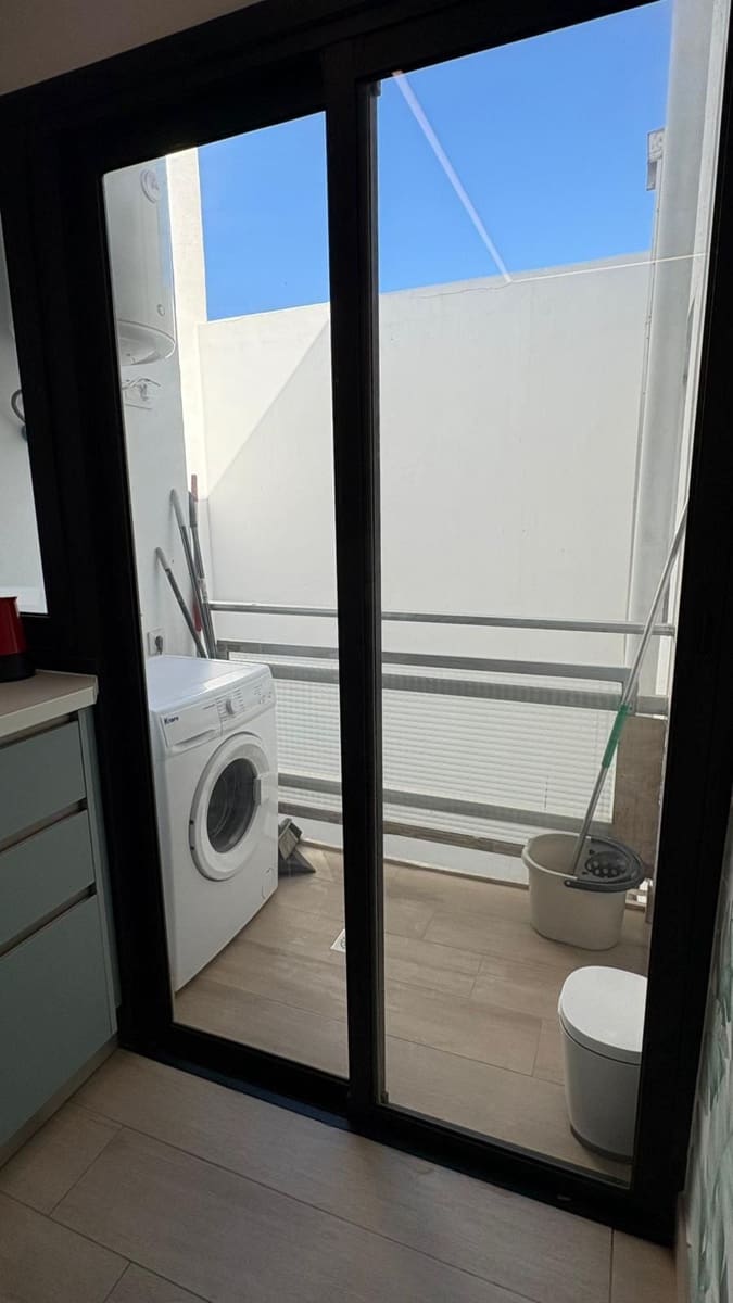 2 bedroom Apartment for rent in Candelaria - € 1,450 (Ref: 9246368)