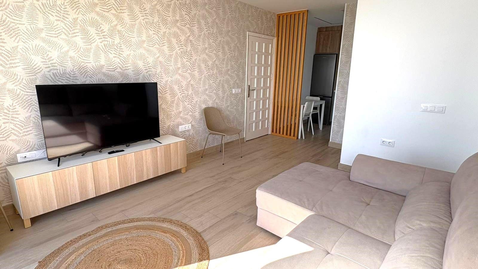 2 bedroom Apartment for rent in Candelaria - € 1,450 (Ref: 9246368)