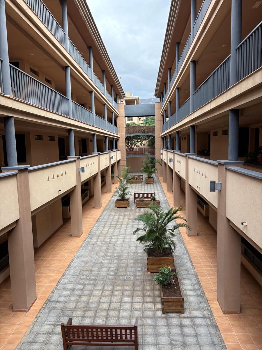 2 bedroom Apartment for holiday rental in Playa Paraiso with pool garage - € 600 (Ref: 9398215)