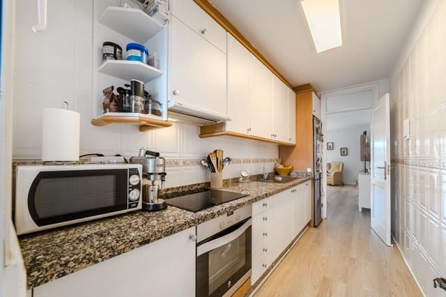 3 bedroom Apartment for sale in Callao Salvaje, Adeje with pool garage - € 350,000 (Ref: 9433137)