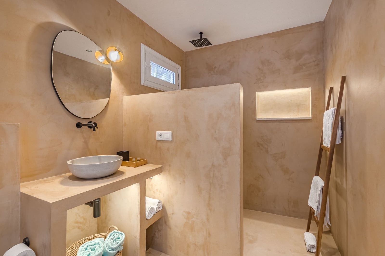 1 bedroom Apartment for rent in Playa Paraiso with pool - € 1,950 (Ref: 9604601)