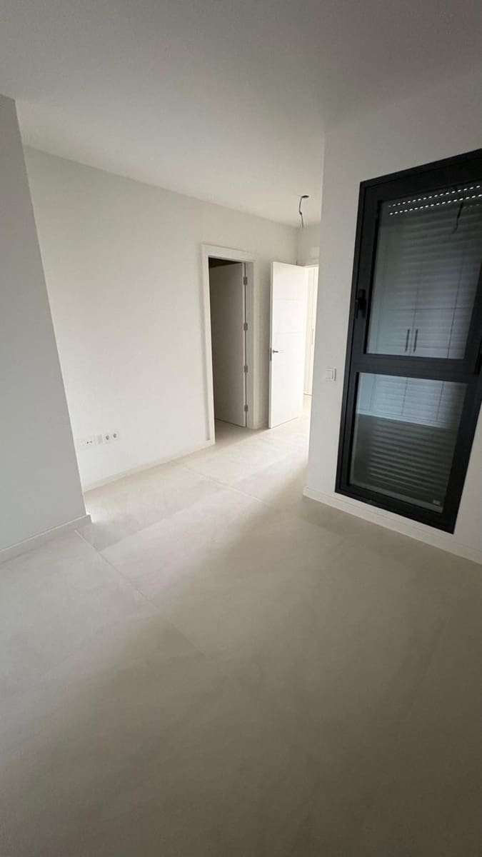 3 sypialnia Apartament na sprzedaż w Santa Cruz de Tenerife z garażem - 495 000 € (Ref: 9721152)