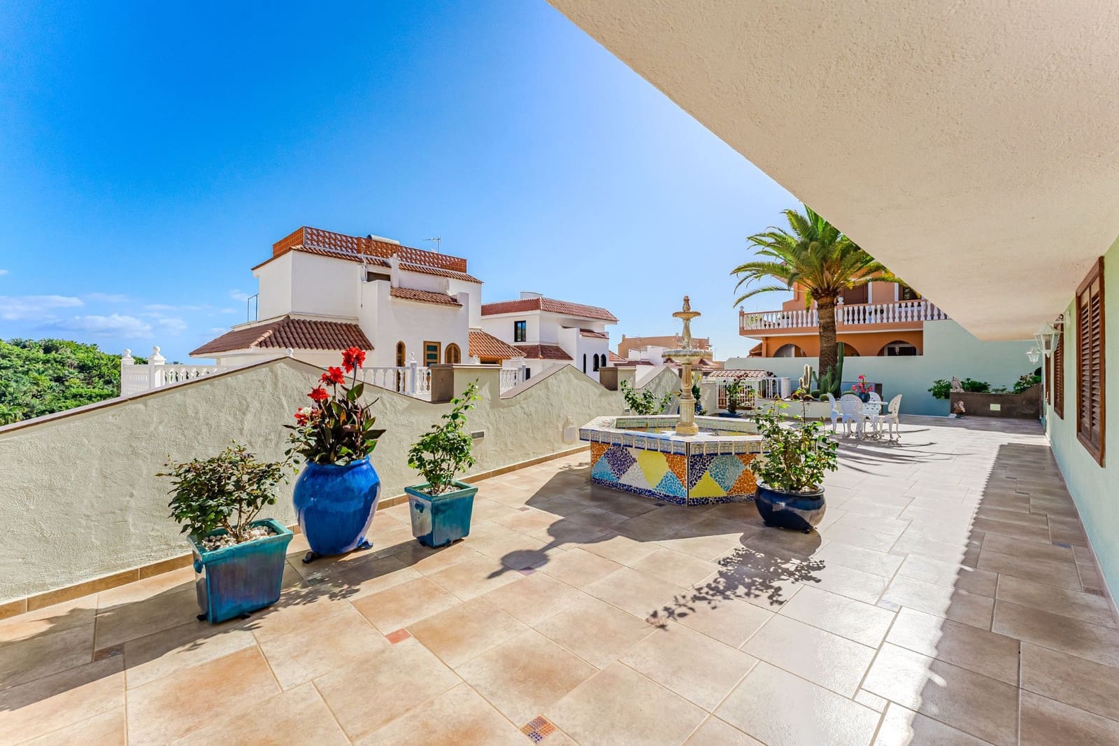 7 soverom Villa til salgs i Costa Adeje med svømmebasseng garasje - € 5 386 500 (Ref: 9788011)