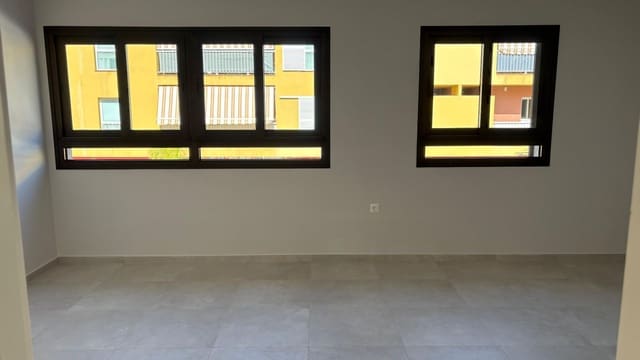 3 sypialnia Apartament na sprzedaż w Cabo Blanco, Arona z garażem - 339 000 € (Ref: 9955667)