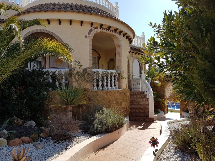 4 bedroom Villa for holiday rental in Camposol with pool - € 1,450 (Ref: 8179077)