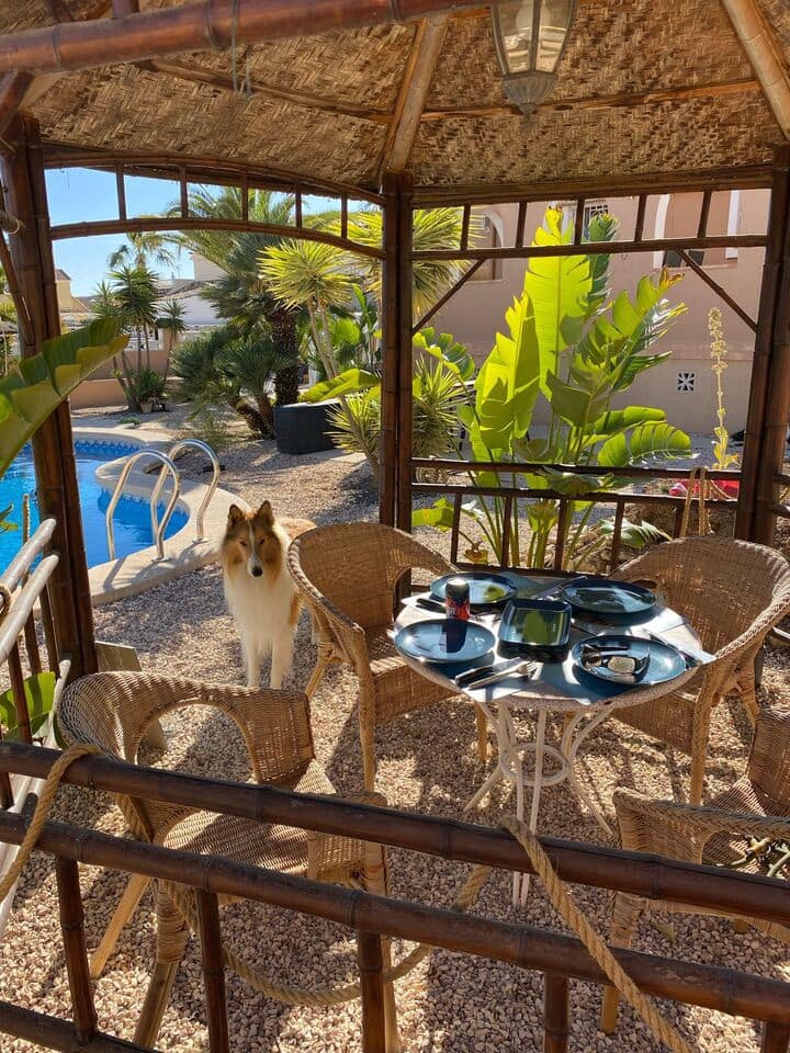 2 slaapkamer Villa voor vakantieverhuur in Camposol met zwembad garage - € 650 (Ref: 8179082)