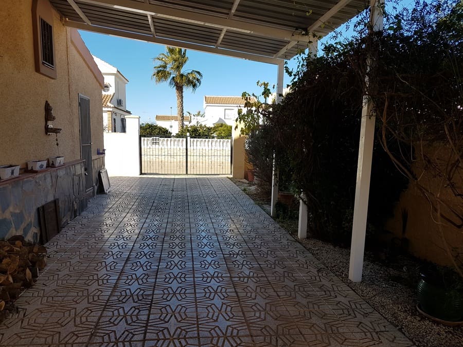 2 slaapkamer Villa voor vakantieverhuur in Camposol met zwembad - € 950 (Ref: 8655291)