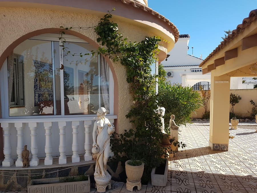 2 slaapkamer Villa voor vakantieverhuur in Camposol met zwembad - € 950 (Ref: 8655291)