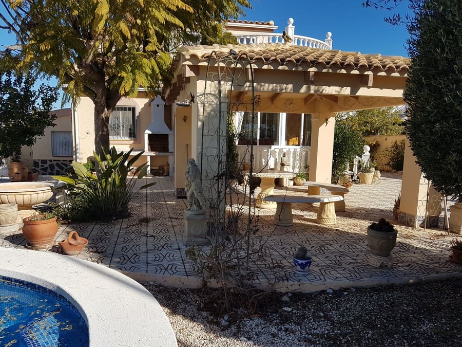 2 slaapkamer Villa voor vakantieverhuur in Camposol met zwembad - € 950 (Ref: 8655291)