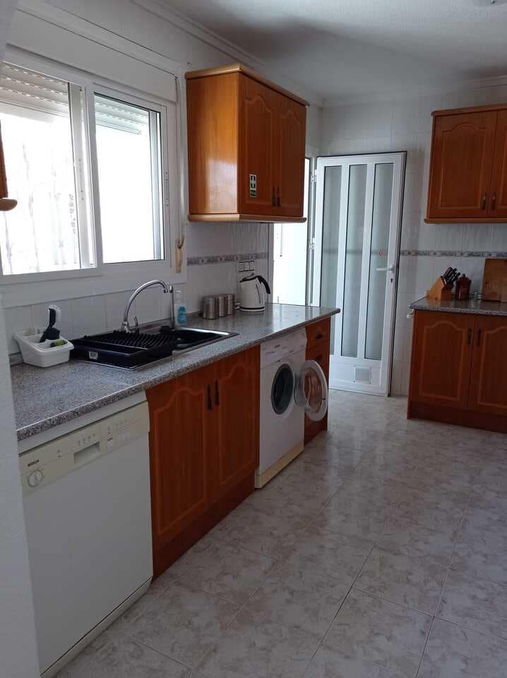 2 sovrum Villa för semesterbostäder i Camposol med pool - 800 € (Ref: 9150440)