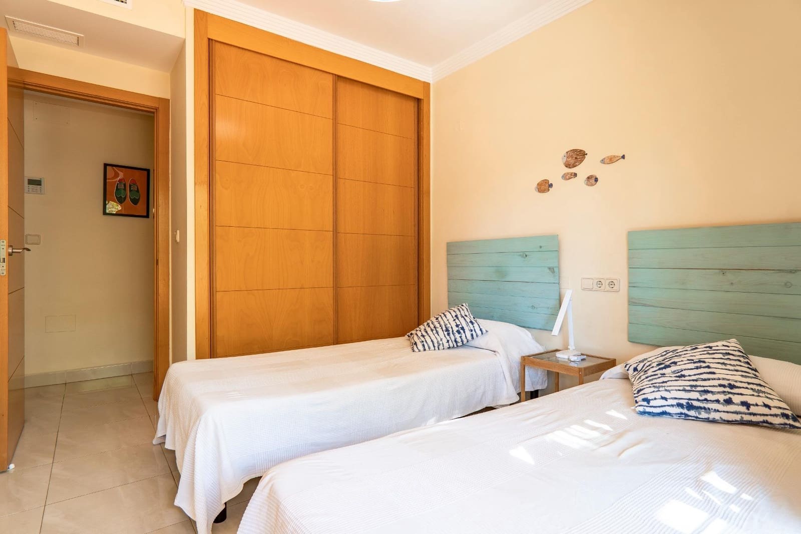 Ático de 2 habitaciones en Valle Niza en alquiler con piscina garaje - 1.000 € (Ref: 10015697)