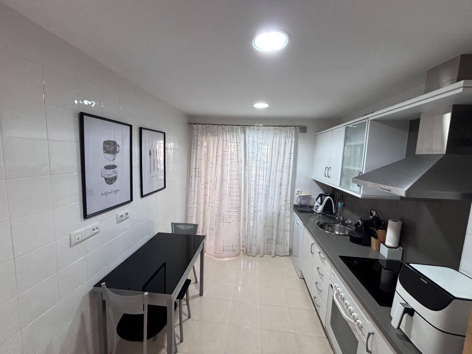 3 slaapkamer Flat te huur in Rincon de la Victoria met zwembad garage - € 1.300 (Ref: 10027431)