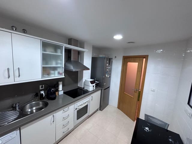 3 slaapkamer Flat te huur in Rincón de la Victoria met zwembad garage - € 1.300 (Ref: 10027431)