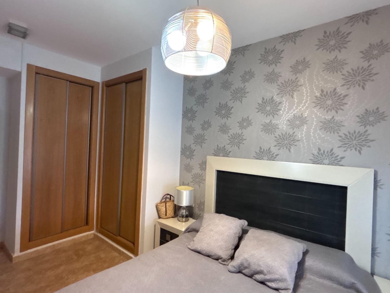 3 slaapkamer Flat te huur in Rincon de la Victoria met zwembad garage - € 1.300 (Ref: 10027431)