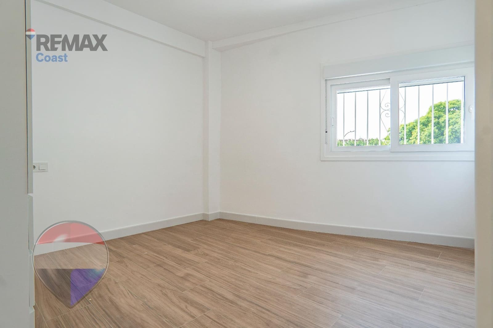 2 slaapkamer Appartement te huur in Malaga stad - € 1.000 (Ref: 10035498)