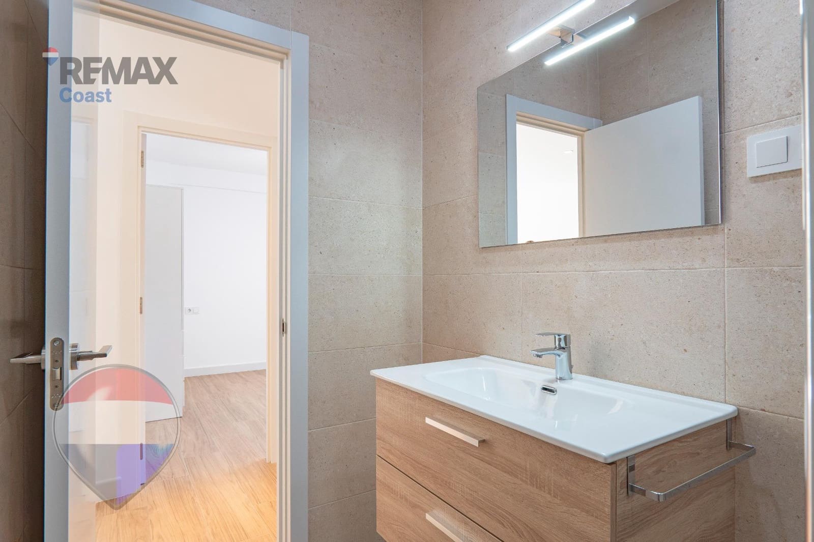 2 slaapkamer Appartement te huur in Malaga stad - € 1.000 (Ref: 10035498)