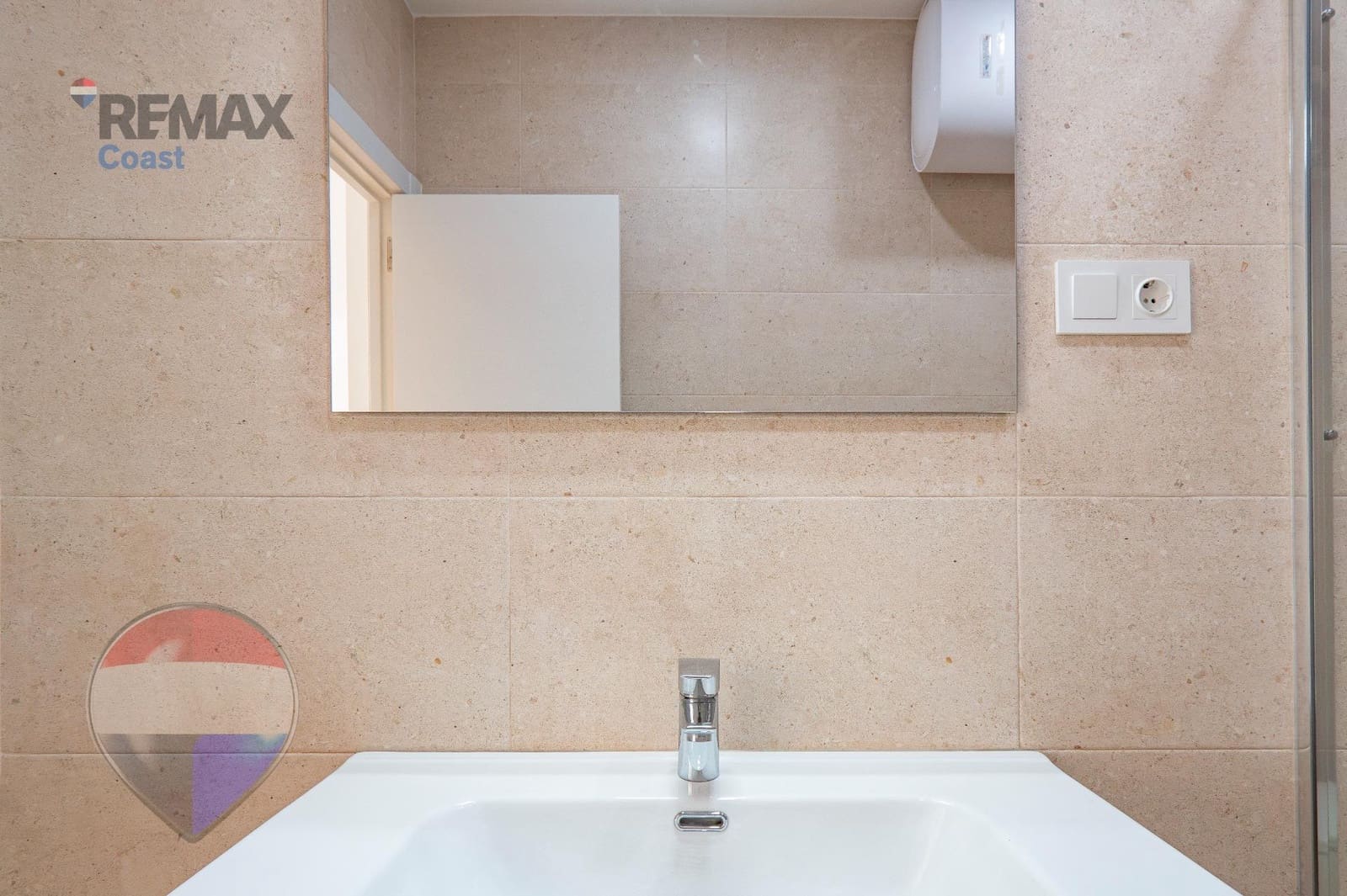 2 slaapkamer Appartement te huur in Malaga stad - € 1.000 (Ref: 10035498)