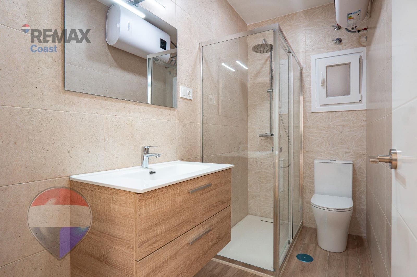 2 slaapkamer Appartement te huur in Malaga stad - € 1.000 (Ref: 10035498)