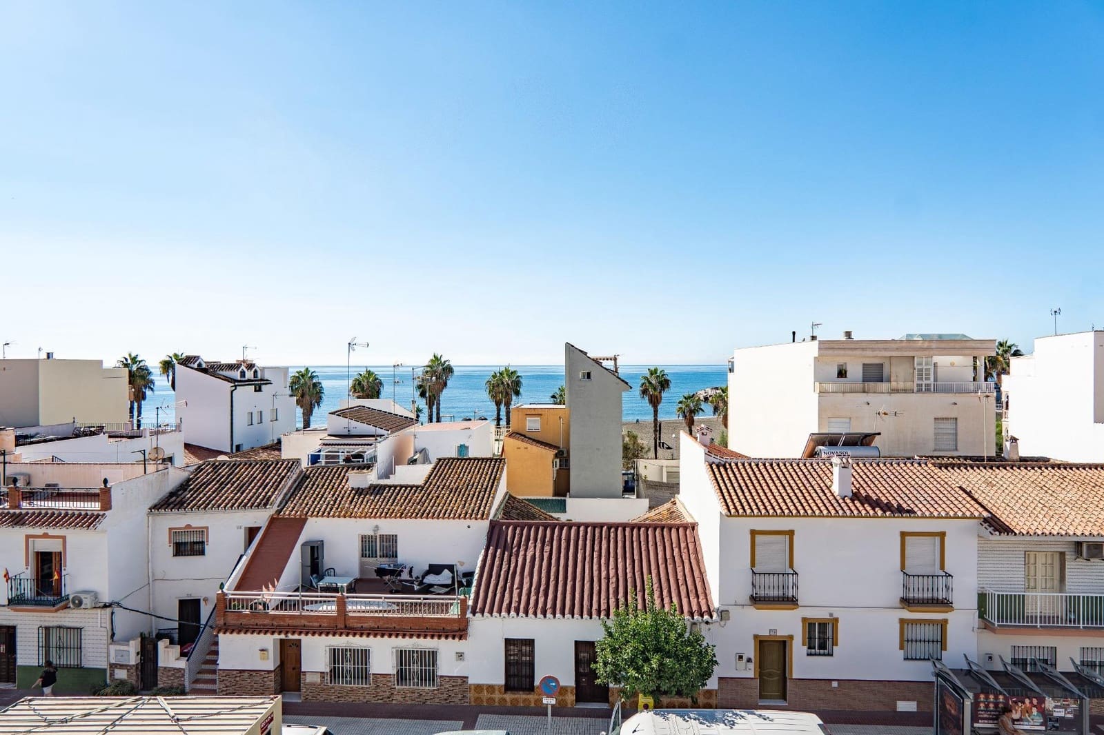 5 soveværelse Villa til salg i Caleta de Velez med garage - € 730.000 (Ref: 10049495)