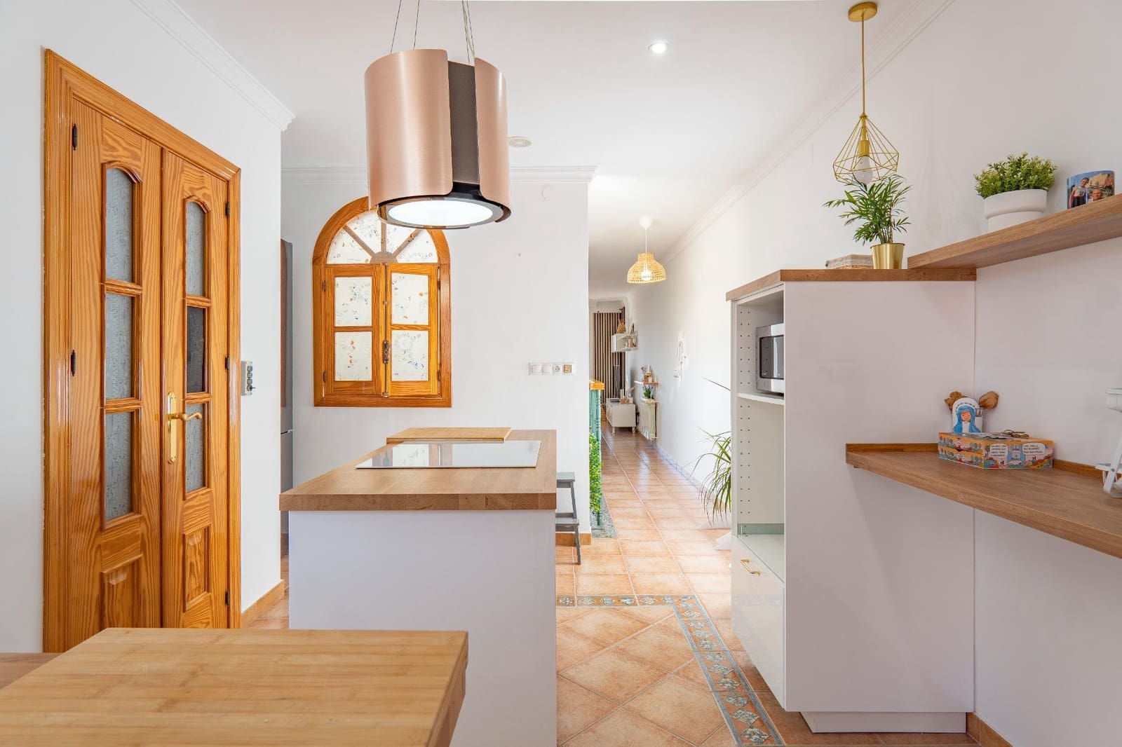 5 soveværelse Villa til salg i Caleta de Velez med garage - € 730.000 (Ref: 10049495)
