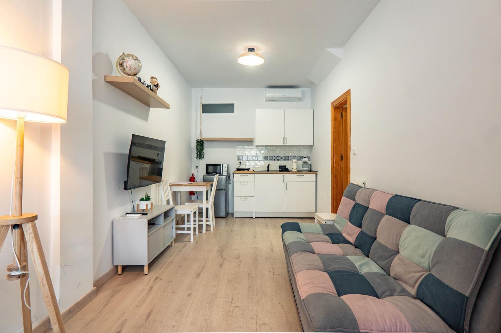 5 soveværelse Villa til salg i Caleta de Velez med garage - € 730.000 (Ref: 10049495)