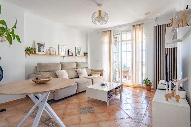 5 soveværelse Villa til salg i Caleta de Vélez, Vélez-Málaga med garage - € 730.000 (Ref: 10049495)