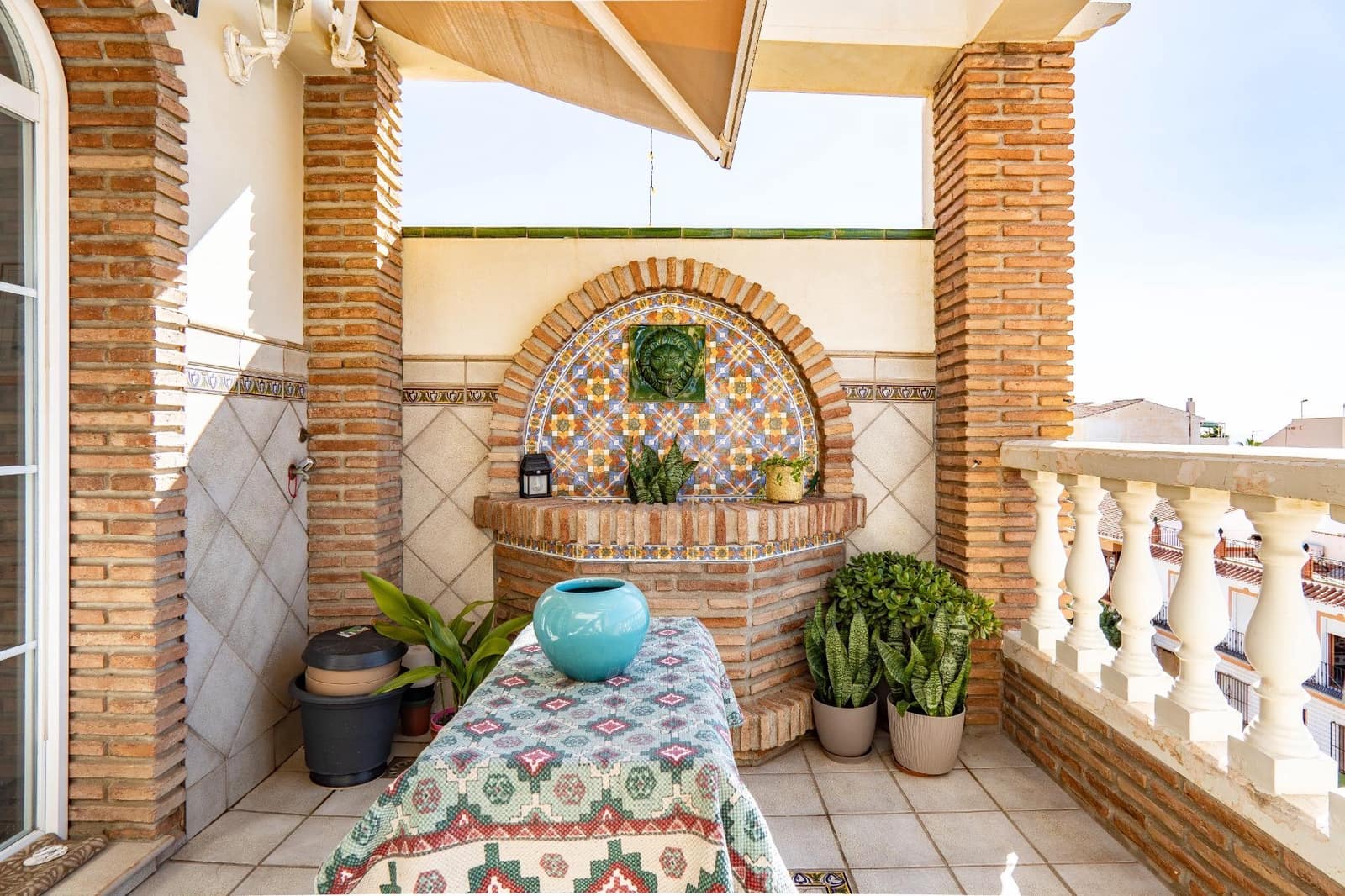 5 soveværelse Villa til salg i Caleta de Velez med garage - € 730.000 (Ref: 10049495)