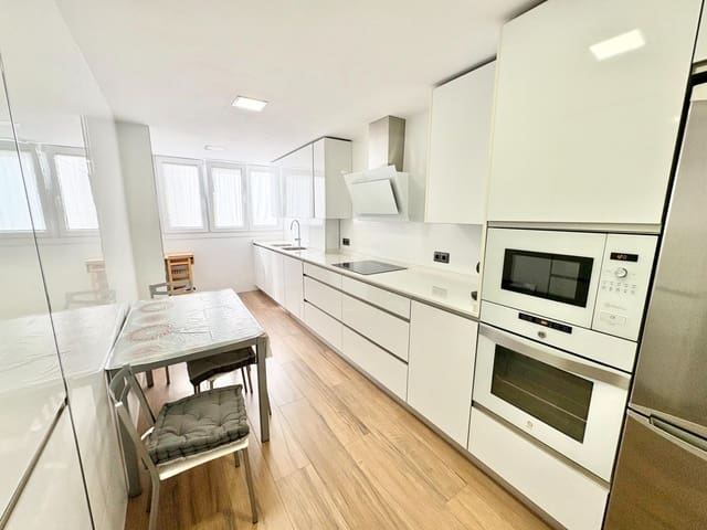 3 soverom Leilighet til salgs i Vélez-Málaga - € 259 000 (Ref: 10049496)