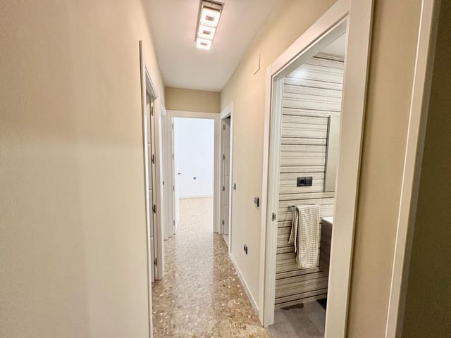 3 soverom Leilighet til salgs i Vélez-Málaga - € 259 000 (Ref: 10049496)