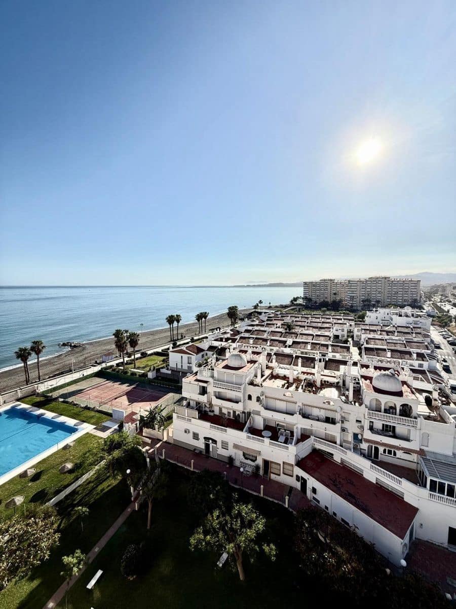 2 sovrum Takvåning att hyra i Velez-Malaga med pool - 1 100 € (Ref: 10049497)