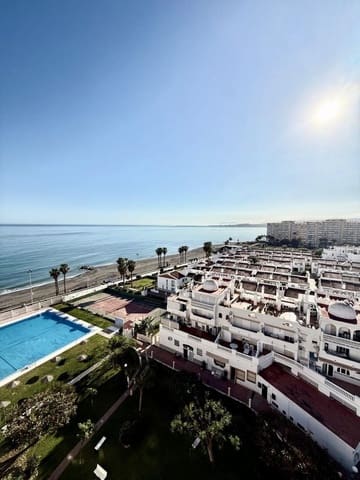 2 soveværelse Penthouse til leje i Vélez-Málaga med swimmingpool - € 1.100 (Ref: 10049497)