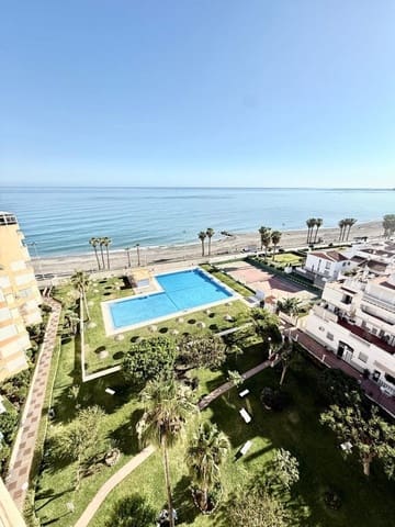 2 soveværelse Penthouse til leje i Vélez-Málaga med swimmingpool - € 1.100 (Ref: 10049497)