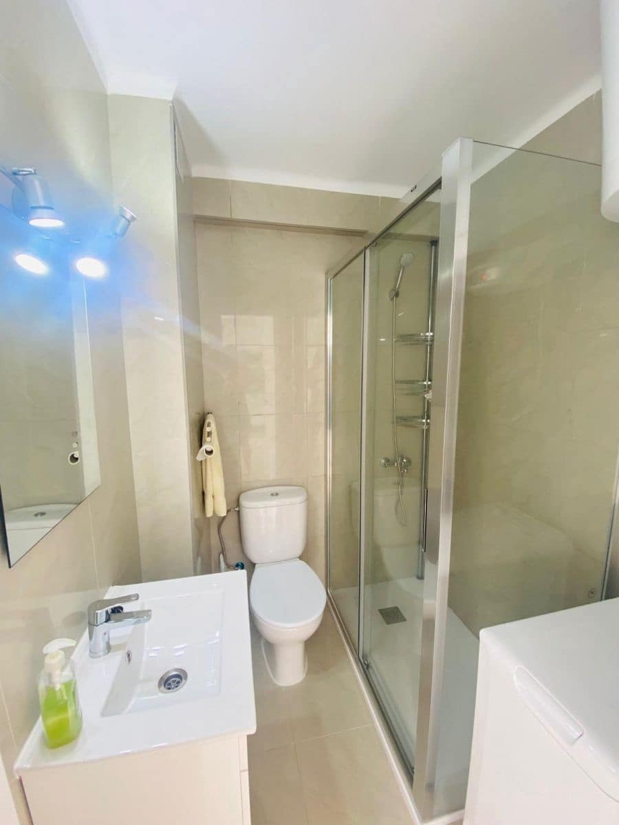 1 soveværelse Lejlighed til leje i Algarrobo med swimmingpool - € 700 (Ref: 10049499)