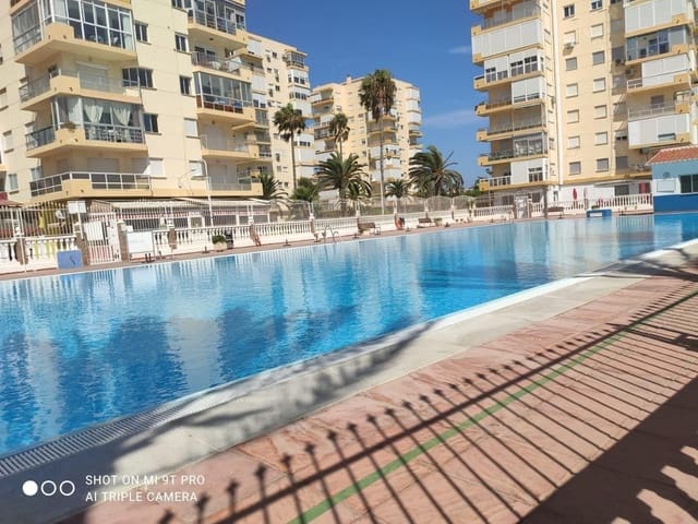 1 soveværelse Lejlighed til leje i Algarrobo med swimmingpool - € 700 (Ref: 10049499)